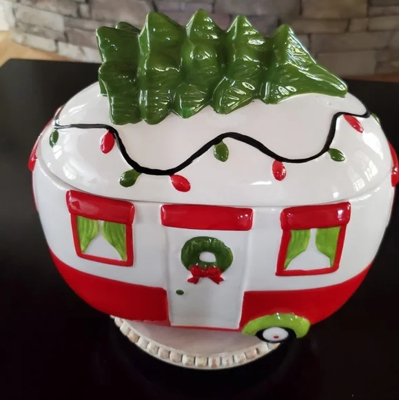 Retro Holiday Camper Cookie Jar-NWT - Picture 4 of 6